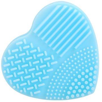 Orange Accessory Ilu for cleaning brushes