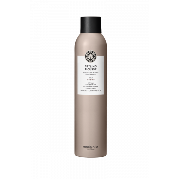 Spuma de par Maria Nila Style&Finish Styling Mousse 300ml